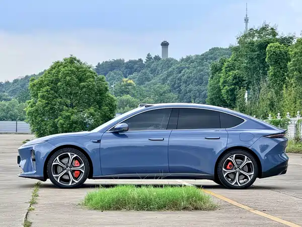 NIO ET5 2023