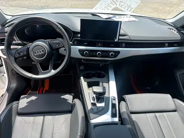 Audi A4L 2024