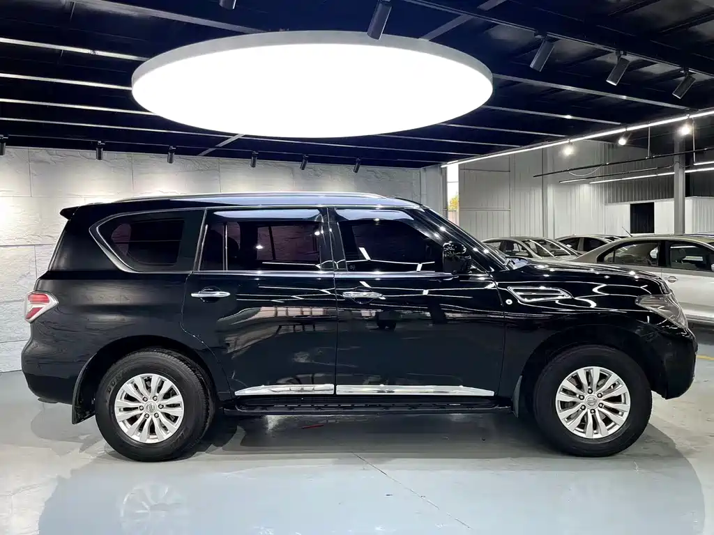 Nissan Patrol 2017 — фото 4