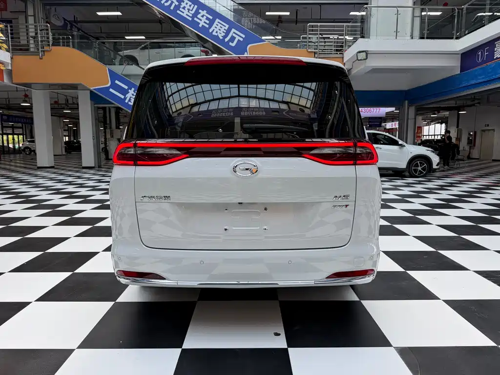 GAC Motor Trumpchi M6 2022 — фото 20