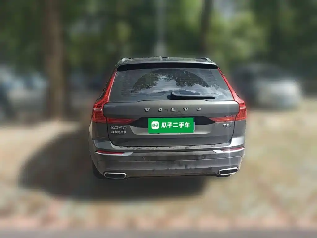 Volvo XC60 2020 — фото 3
