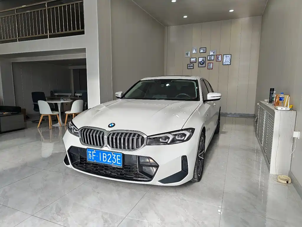 BMW 3 Series 2023