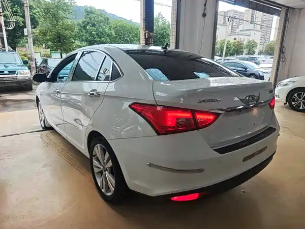 Chery Arrizo 5 2018