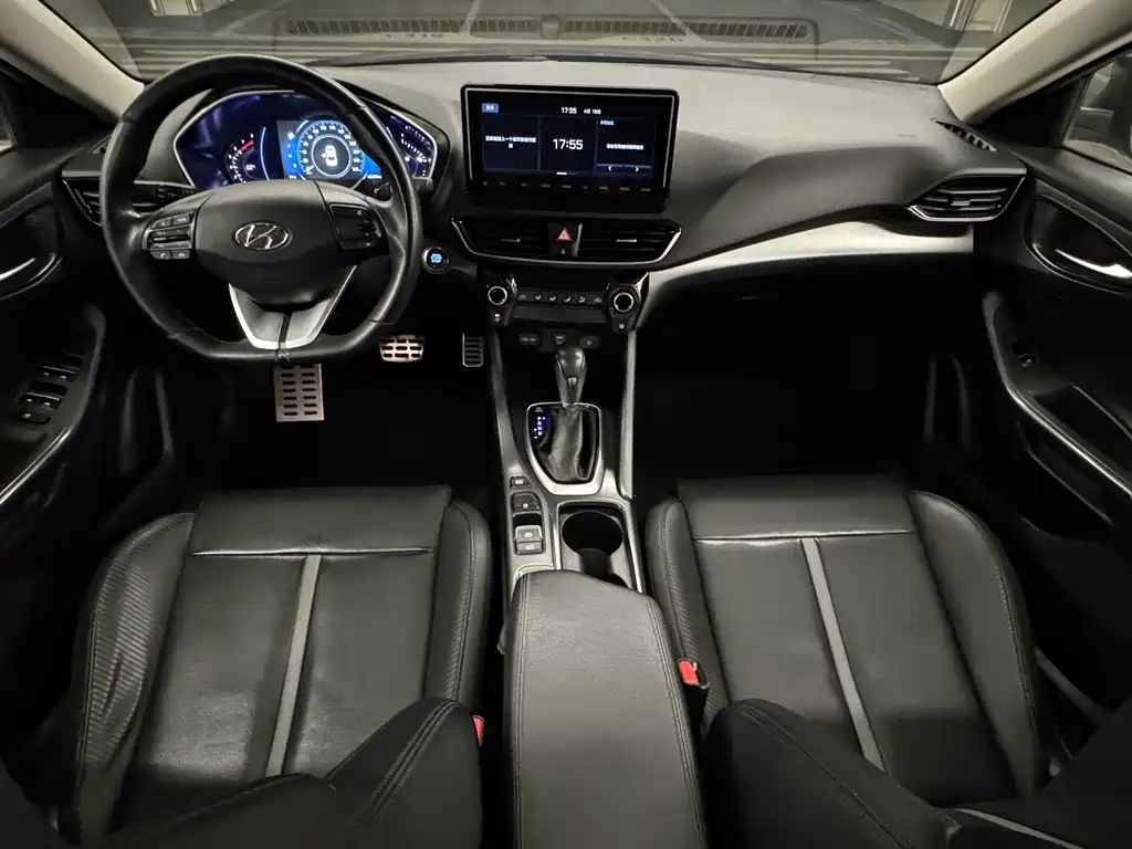 Honda Civic 2020 — фото 11