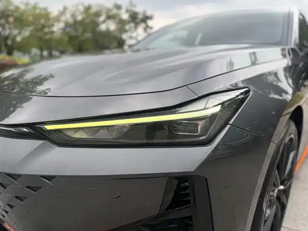 Changan UNI-V 2024