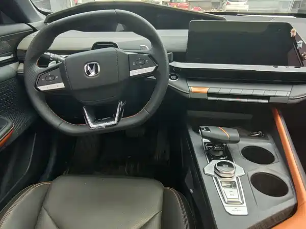 Changan UNI-V 2022