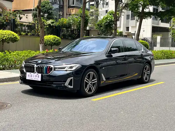 BMW 5 Series 2022