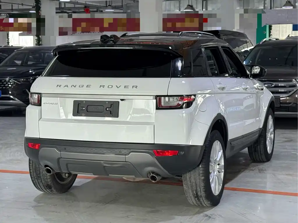 Land Rover Evoque 2019 — фото 6