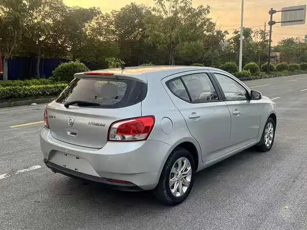Baojun 610 2014