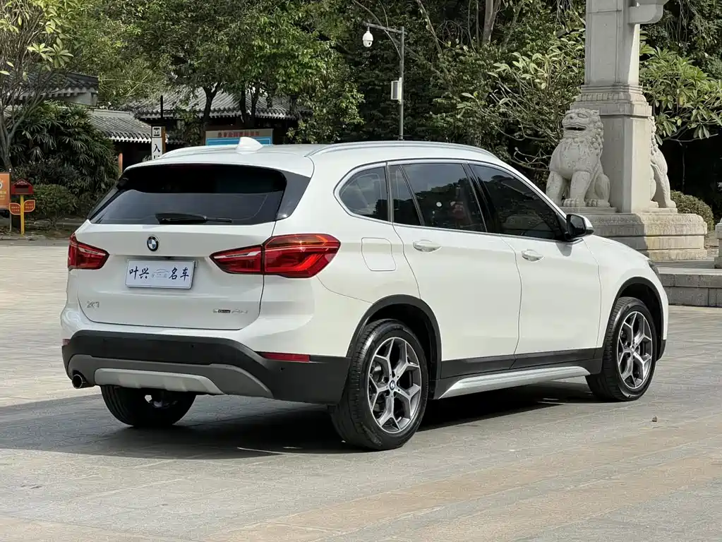 BMW X1 2019 — фото 7