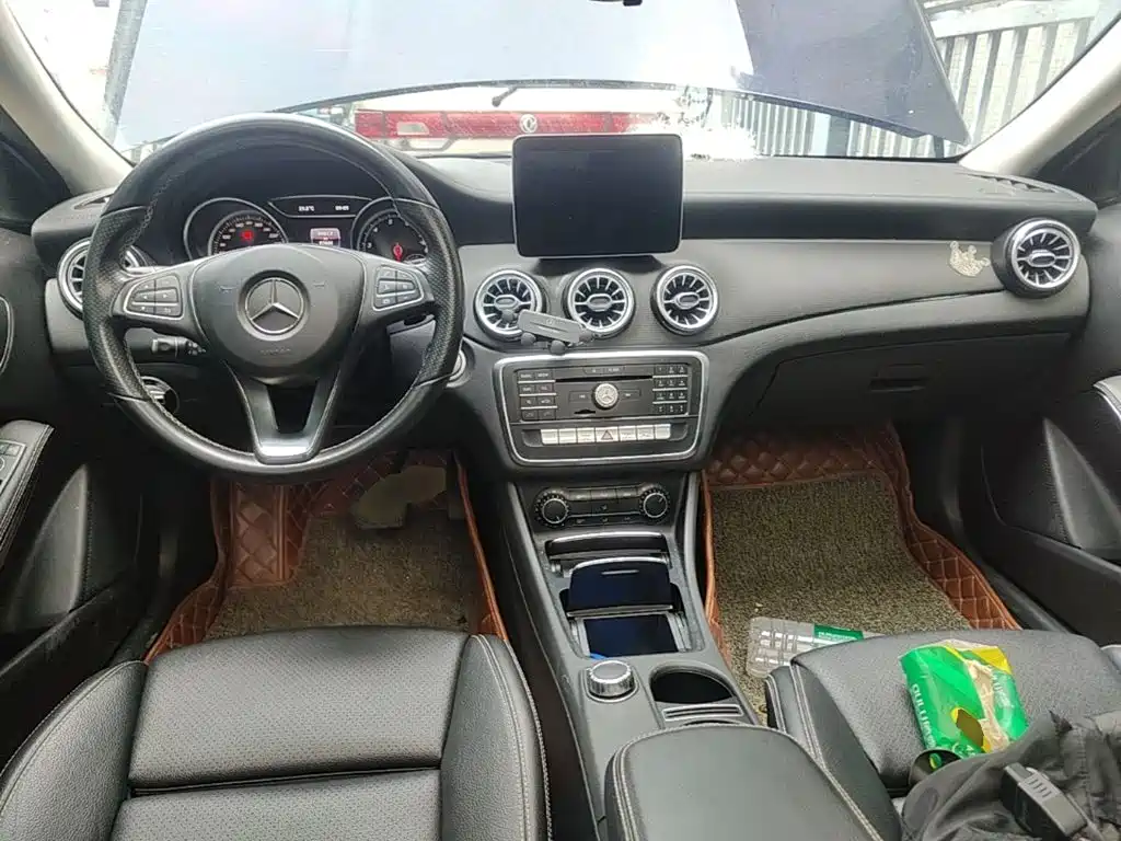 Mercedes-Benz GLA 2017 — фото 10