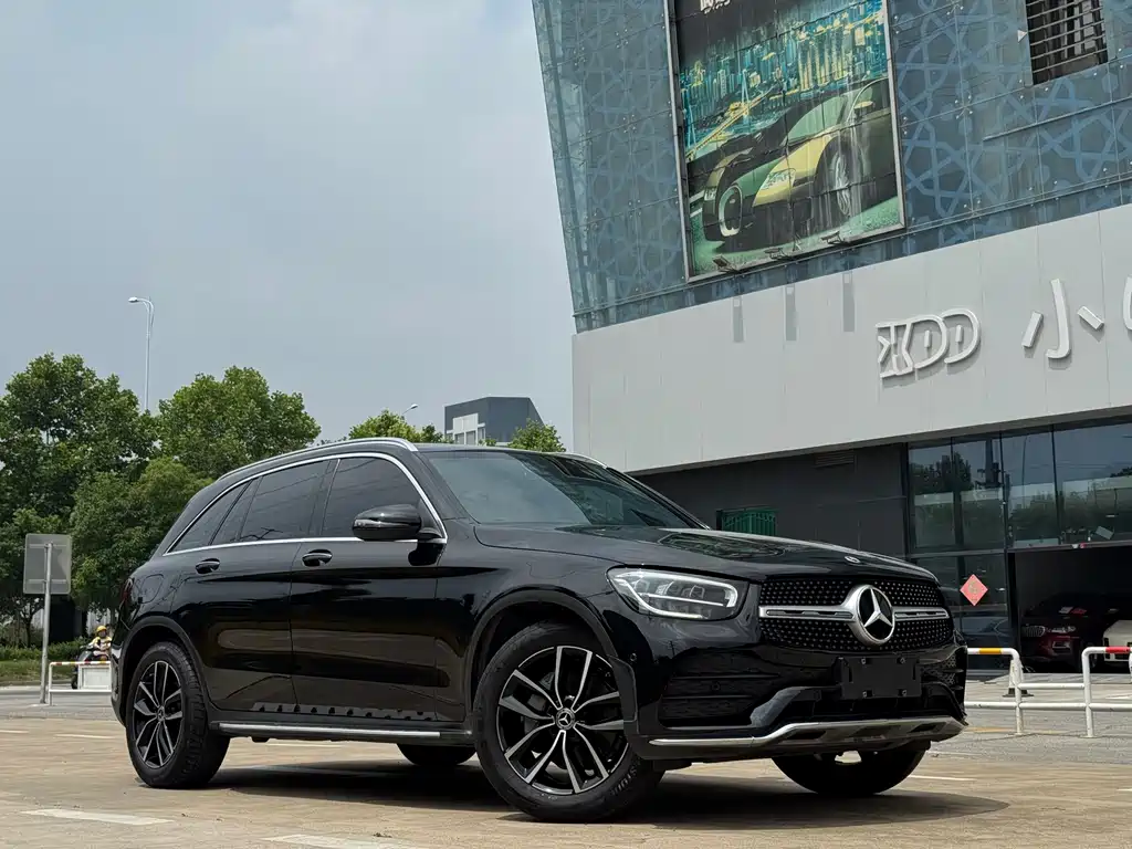 Mercedes-Benz GLC 2021