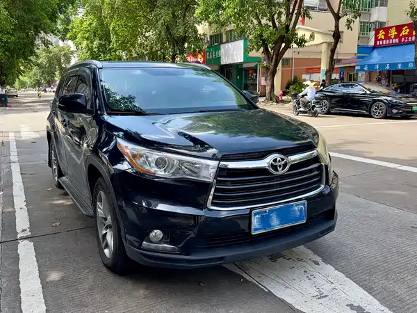 Toyota Highlander 2017
