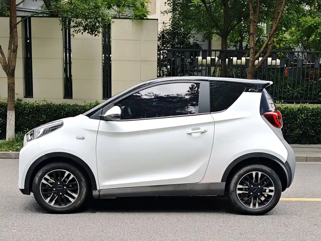 Chery QQ Little Ant 2022 — фото 7