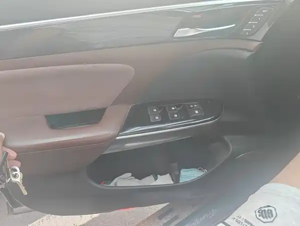 GAC Trumpchi GS8 2017