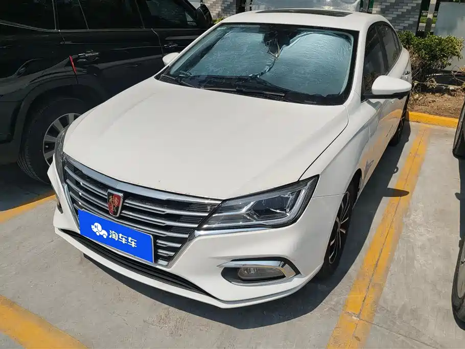 Roewe i5 2021 — фото 1