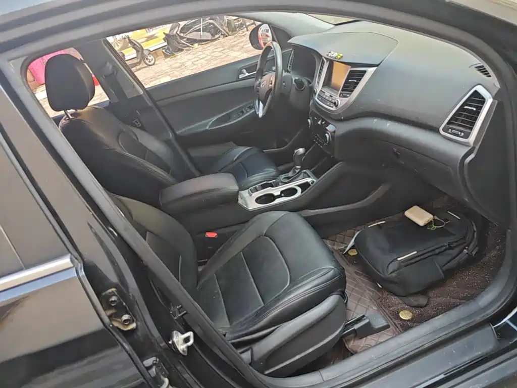 Hyundai Tucson 2016 — фото 25