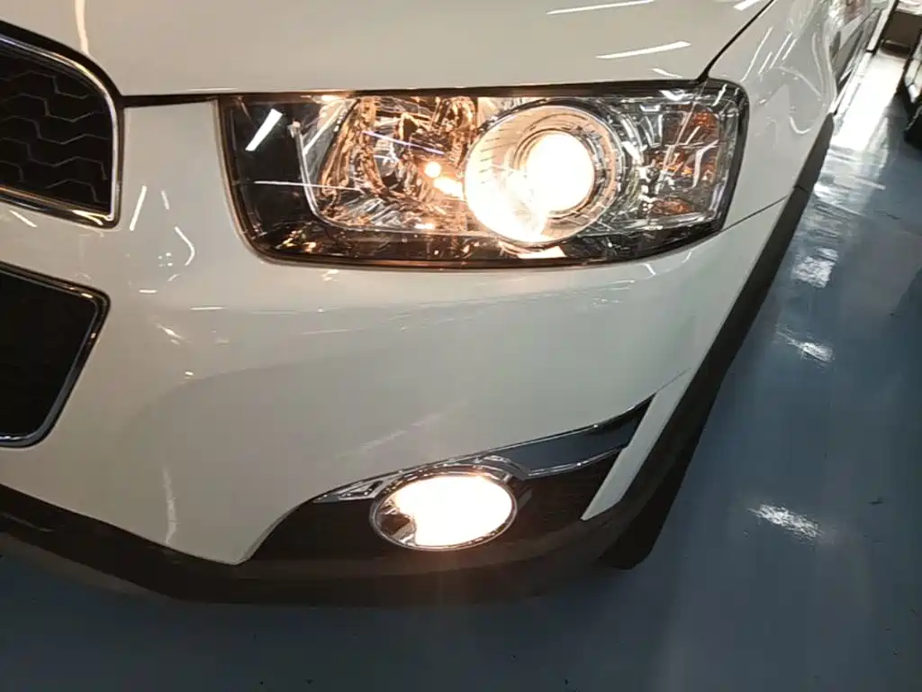 Chevrolet Captiva 2015 — фото 24