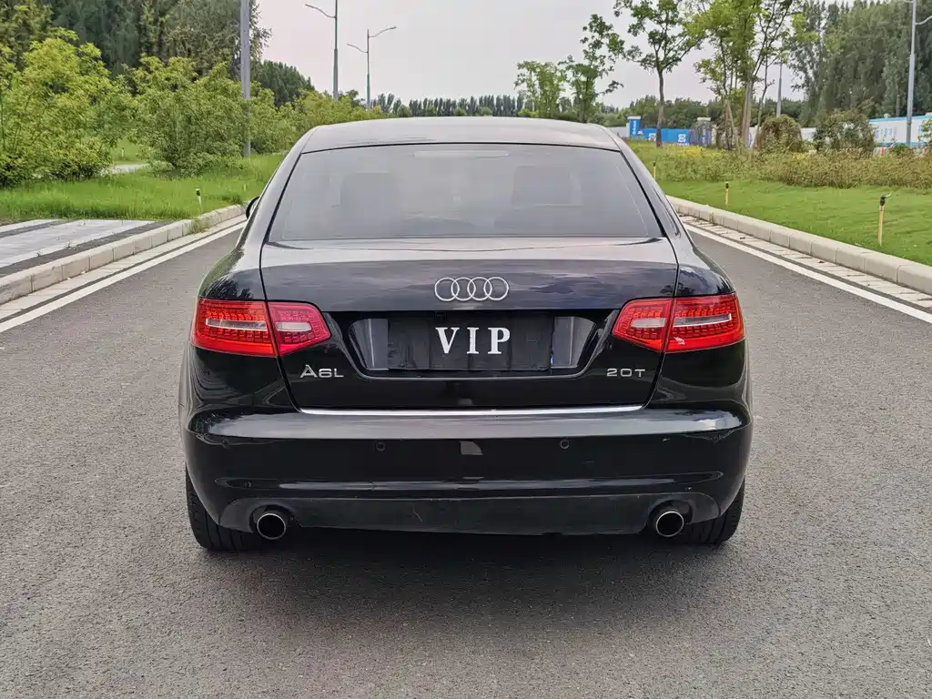 Audi A6L 2012