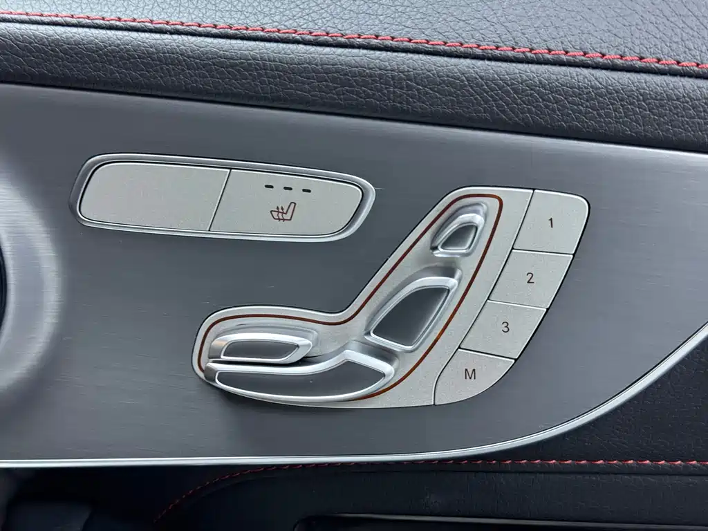 Mercedes-Benz C-Class 2023 — фото 20