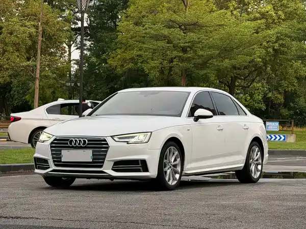 Audi A4L 2017