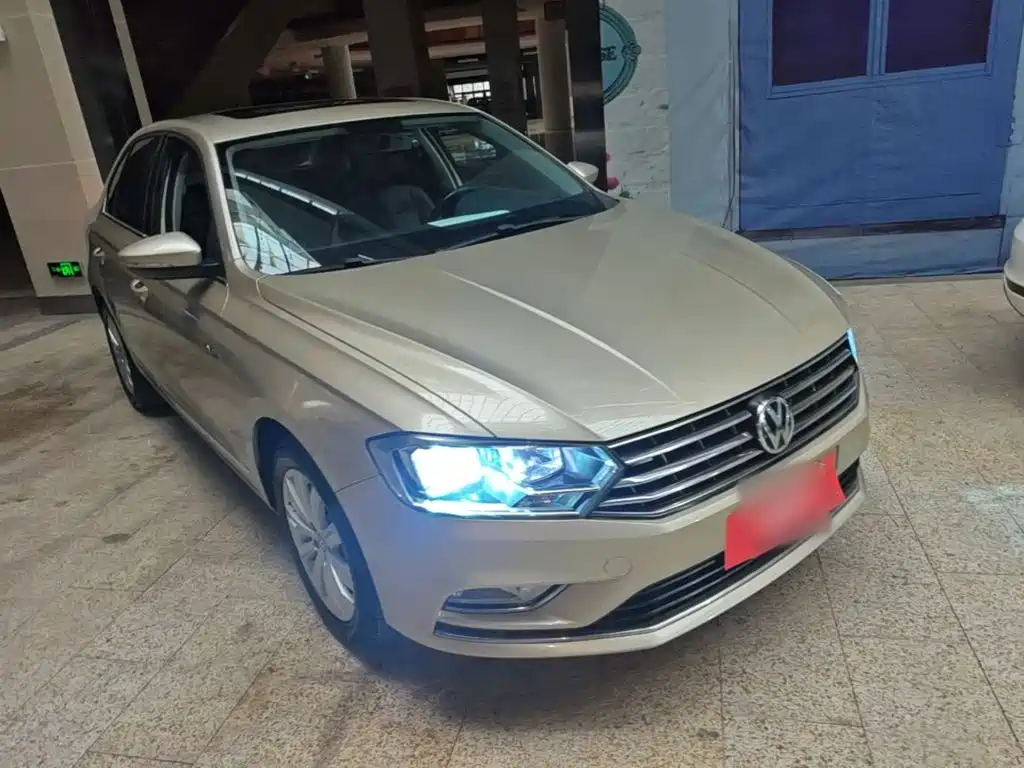 Volkswagen Bora 2016