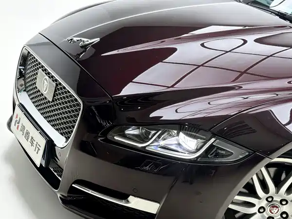 Jaguar XJ 2018