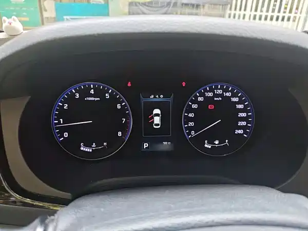 Hyundai Mistra 2015
