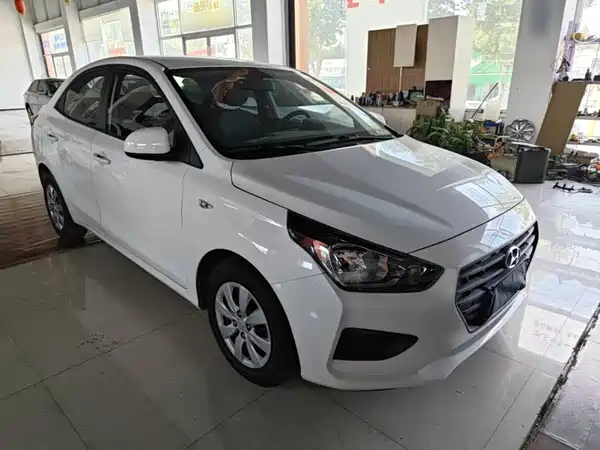 Hyundai Accent 2021