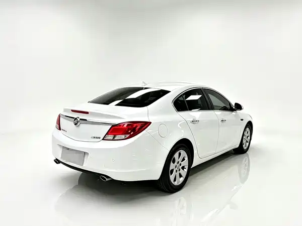 Buick Regal 2013