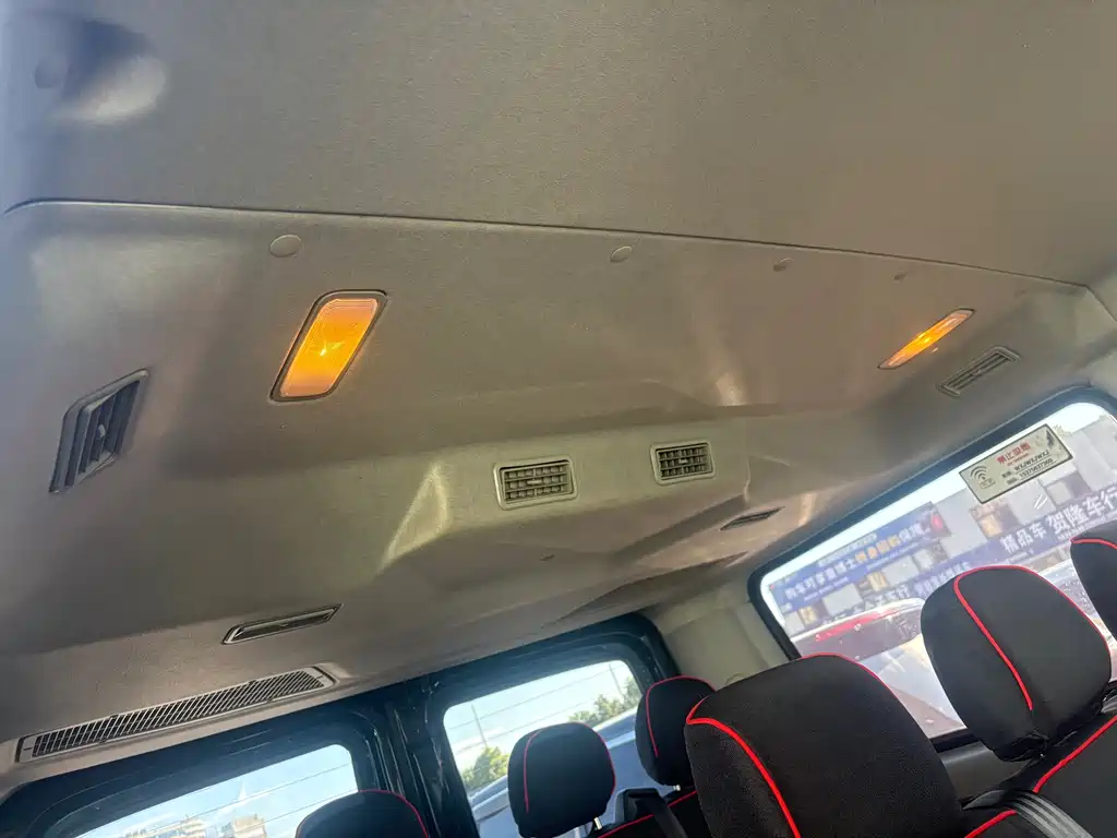 Maxus V80 2023
