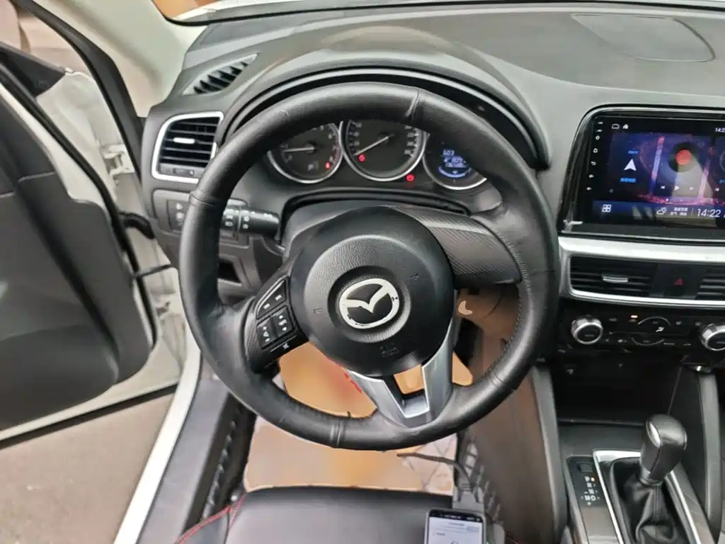 Mazda CX-5 2017 — фото 11