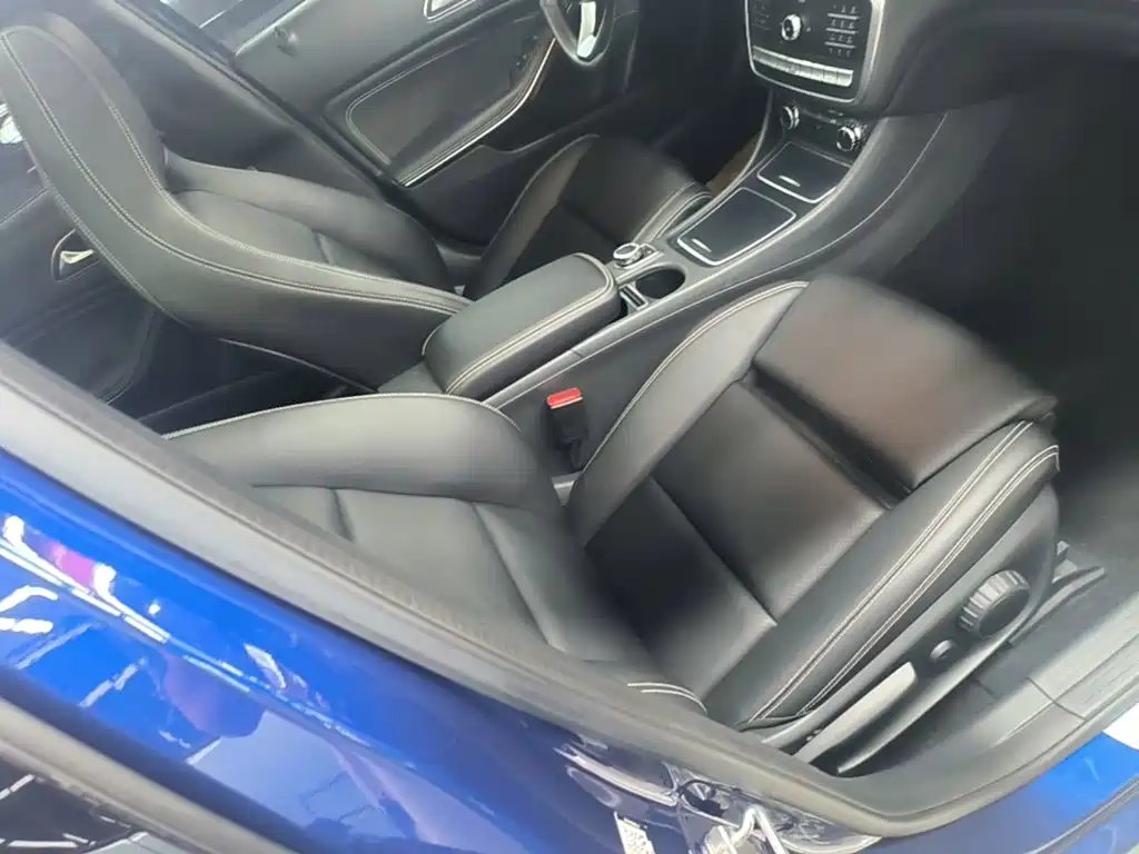 Mercedes-Benz GLA 2018 — фото 25