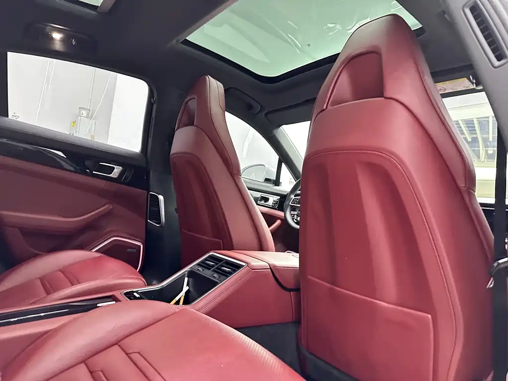Porsche Panamera 2019 — фото 14