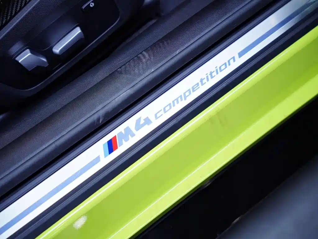 BMW M4 2021 — фото 35