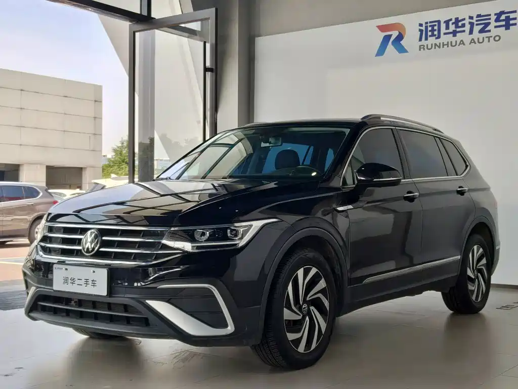 Volkswagen Tiguan L 2022