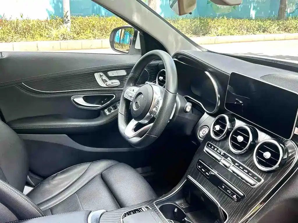 Mercedes-Benz C-Class 2020 — фото 15