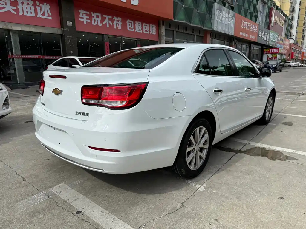 Chevrolet Malibu 2018 — фото 4
