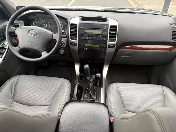 Toyota Prado 2004