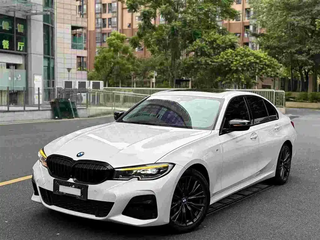 BMW 3 Series 2020 — фото 1
