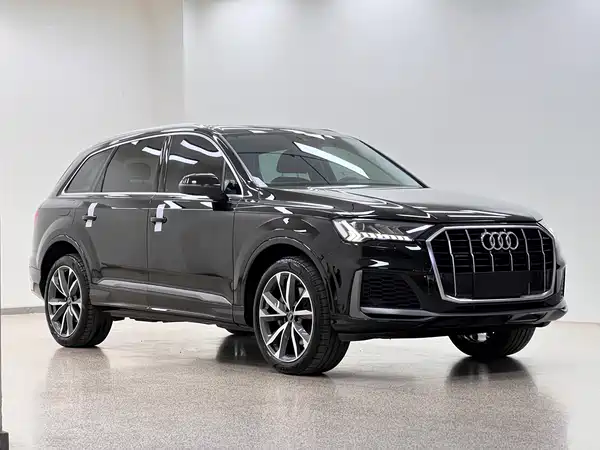Audi Q7 2021