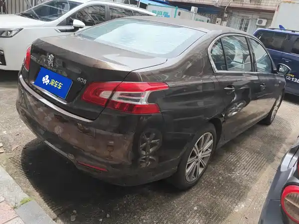 Peugeot 408 2015