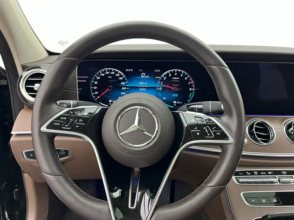 Mercedes-Benz E-Class New Energy 2023 — фото 10