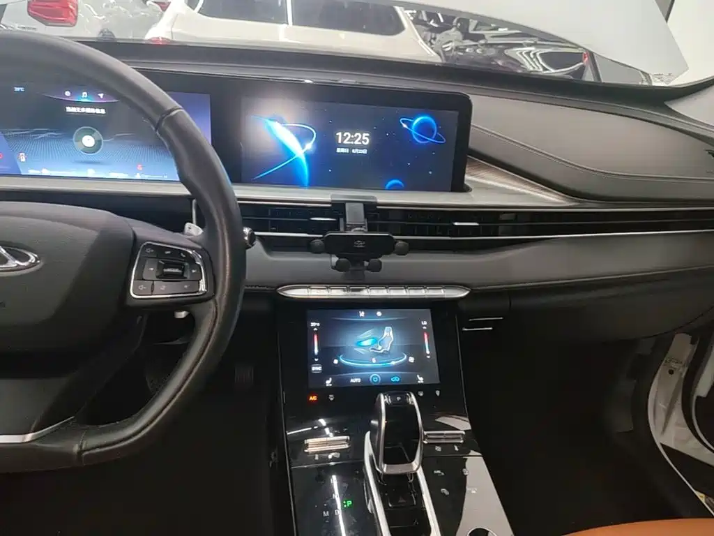 Chery Tiggo 8 PLUS 2022 — фото 13