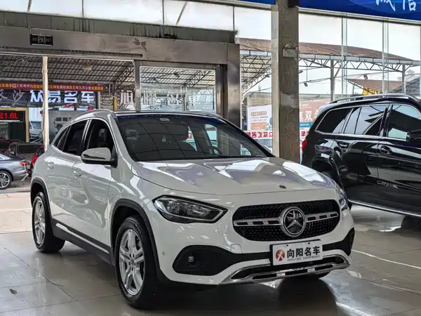 Mercedes-Benz GLA 2022