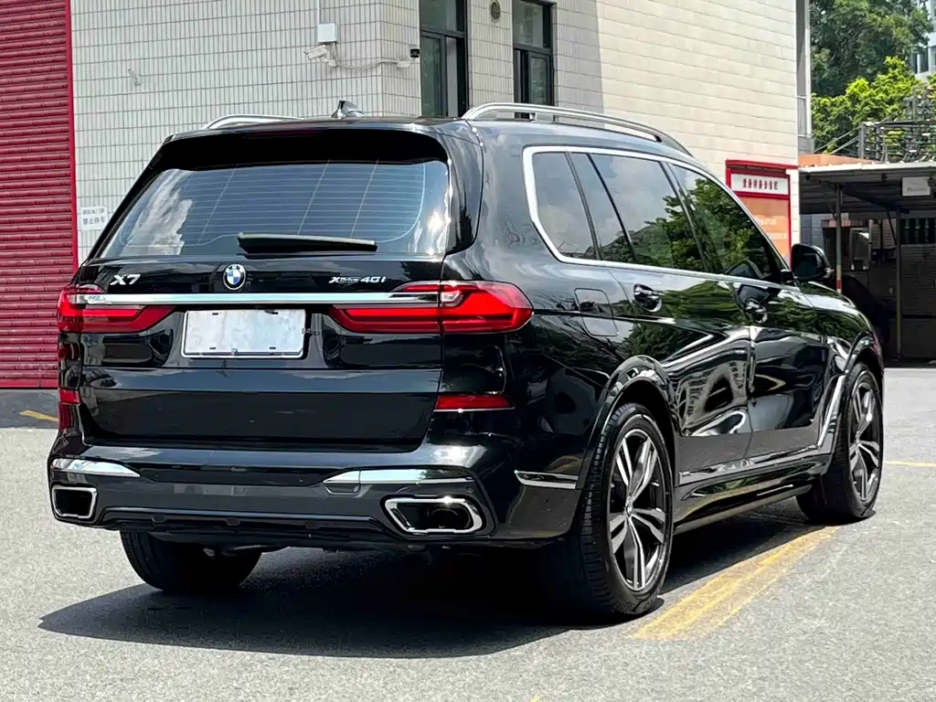 BMW X7 2022 — фото 20