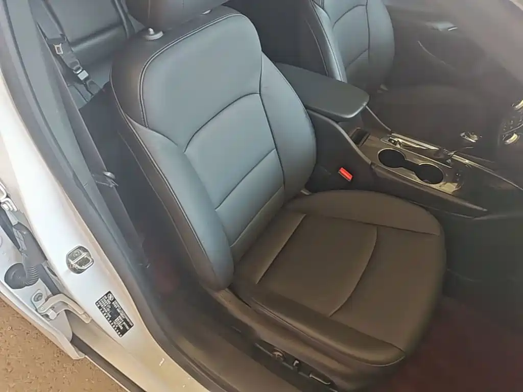 Chevrolet Malibu XL 2017 — фото 25