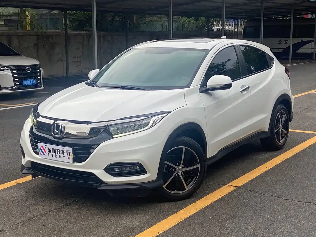 Honda Vezel 2022 — фото 1