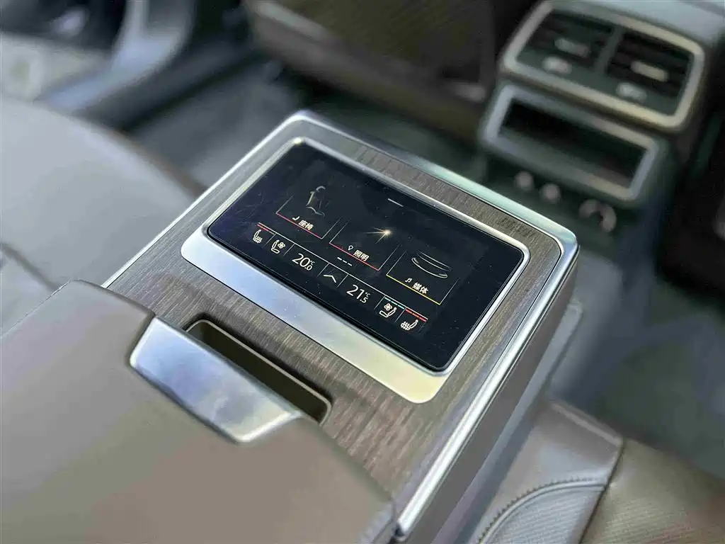 Audi A7L 2022 — фото 20