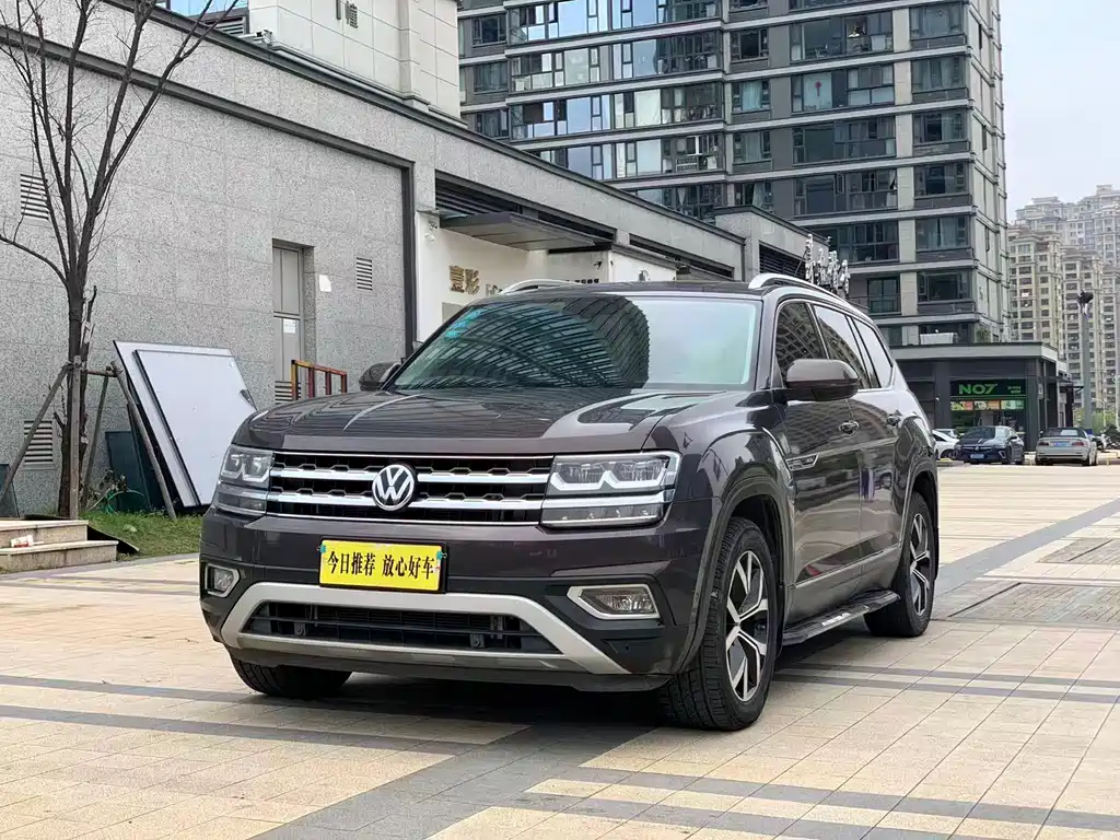 Volkswagen Teramont 2017 — фото 1
